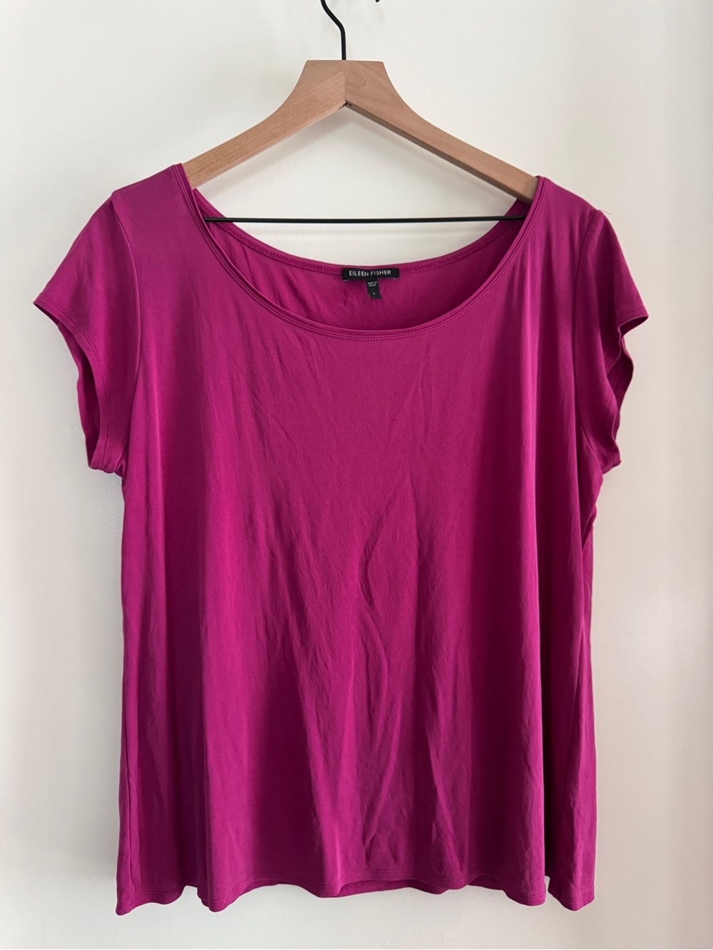 EILEEN FISHER fushia silk cap-sleeve t-shirt size L